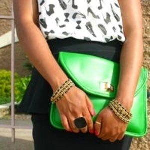 Mark for Avon Green Tablet Clutch
